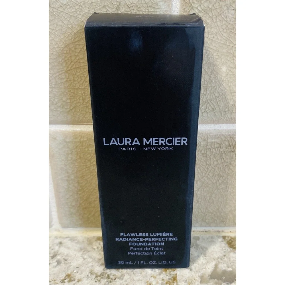 New Laura Mercier Flawless Radiance Perfecting Foundation~1NO FLAX~Full Size